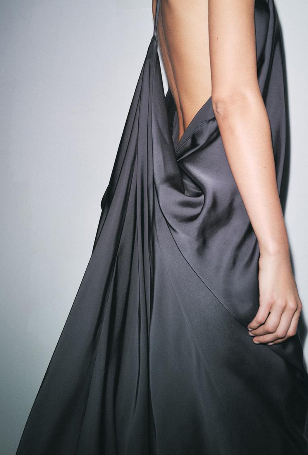 Signature Backless Satin Halter Midi Dress